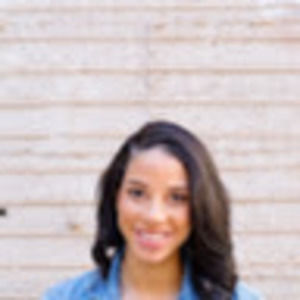 Meet your Posher, Christina